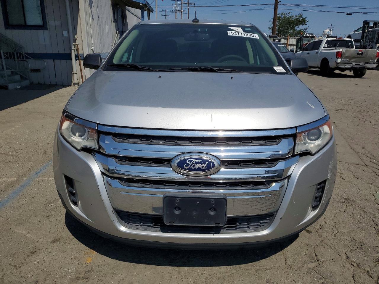 2012 Ford Edge Se - Image 5
