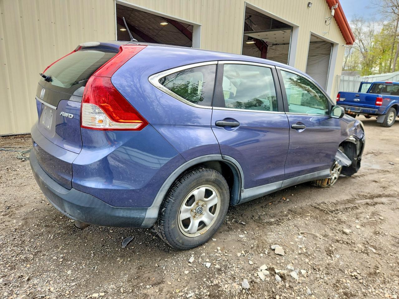2013 Honda Cr-V Lx - Image 3
