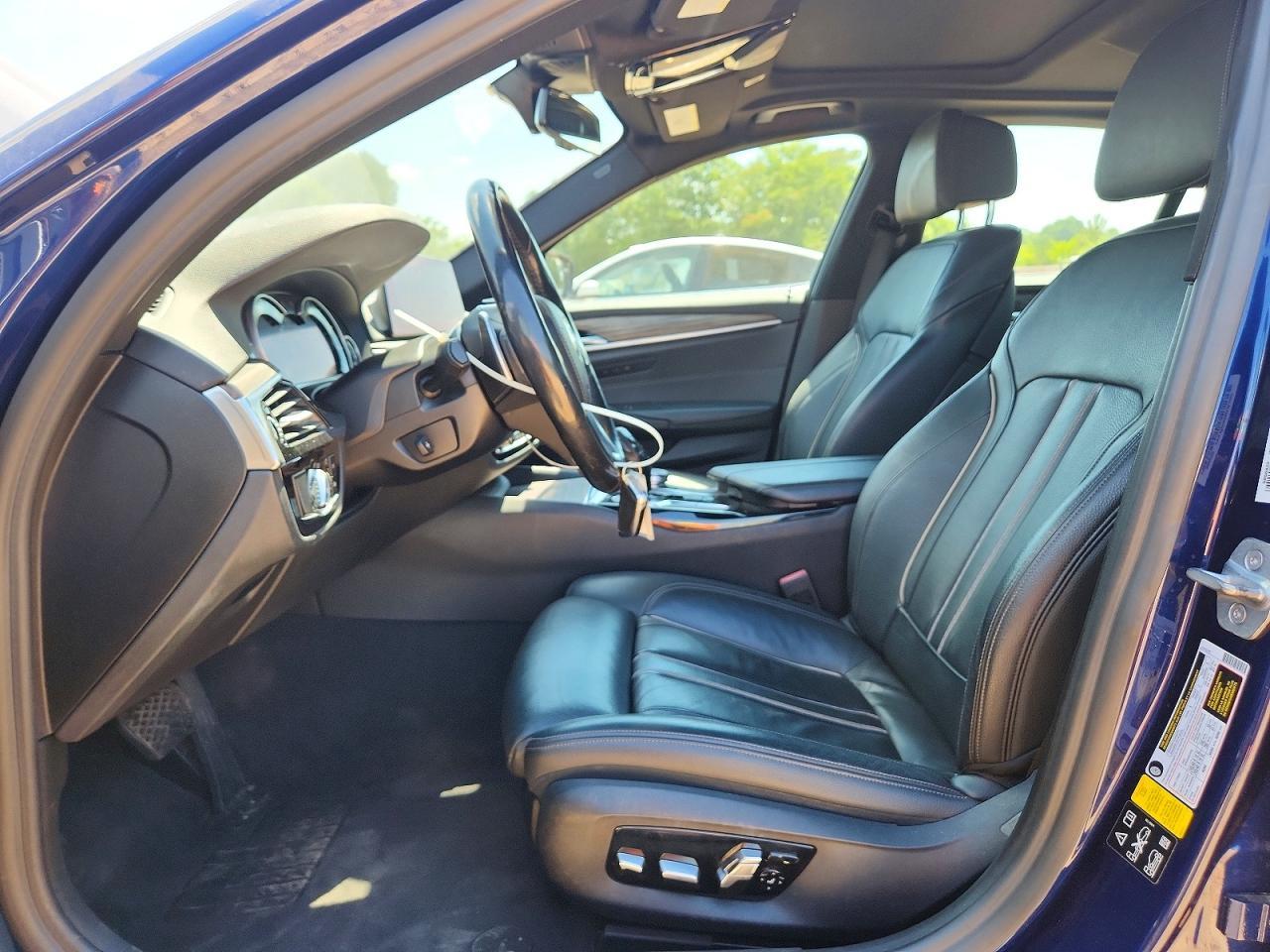 2019 BMW 530 Xi - Image 7