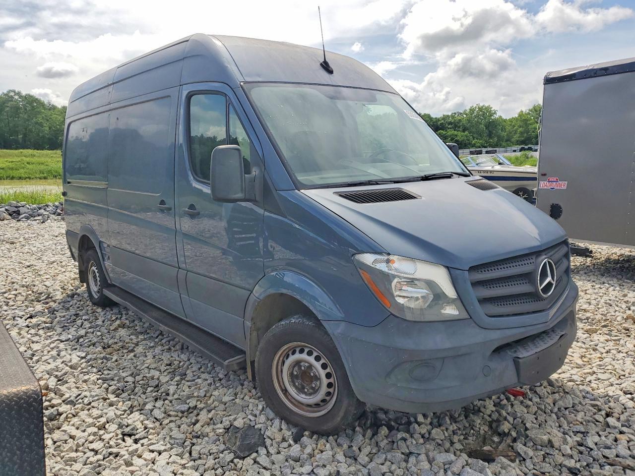 2018 Mercedes Benz Sprinter 2500 Delivery Van - Image 4