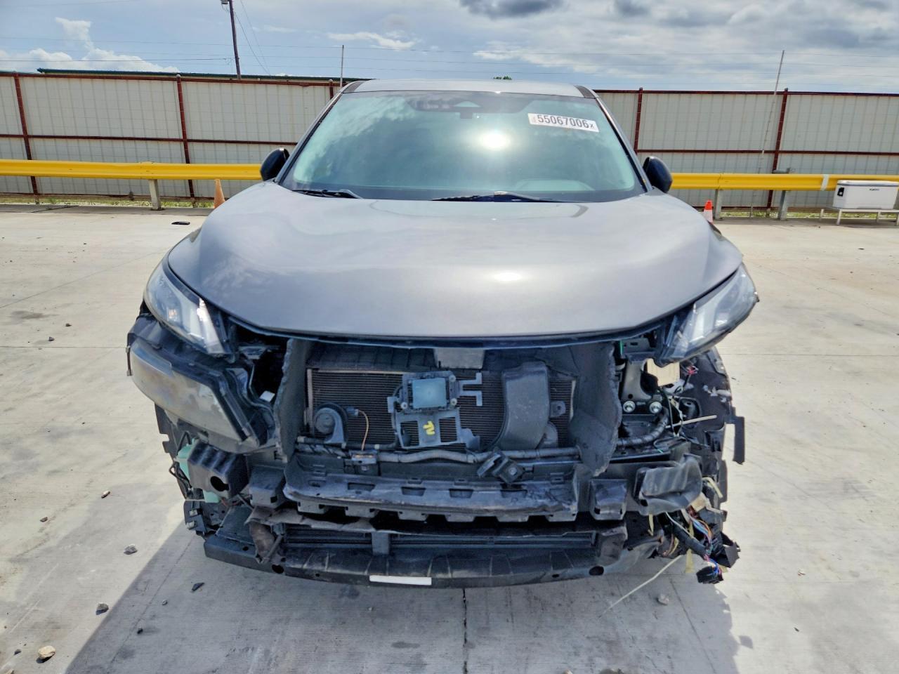 2021 Nissan Rogue S - Image 5