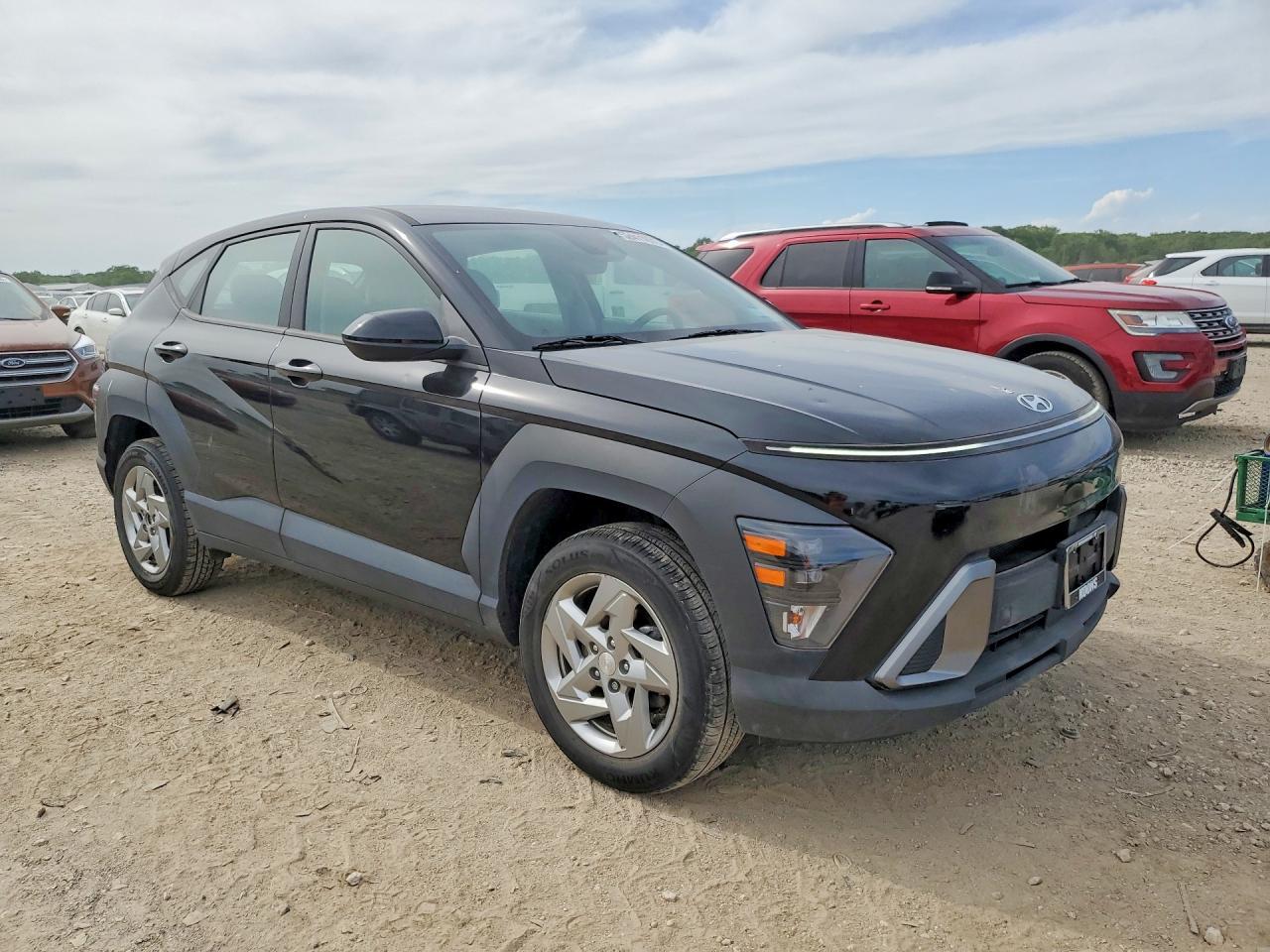 2024 Hyundai Kona Se - Image 4