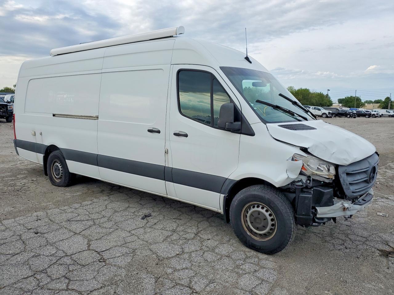 2020 Mercedes Benz Sprinter 3500 Utility / Service Van - Фото 4