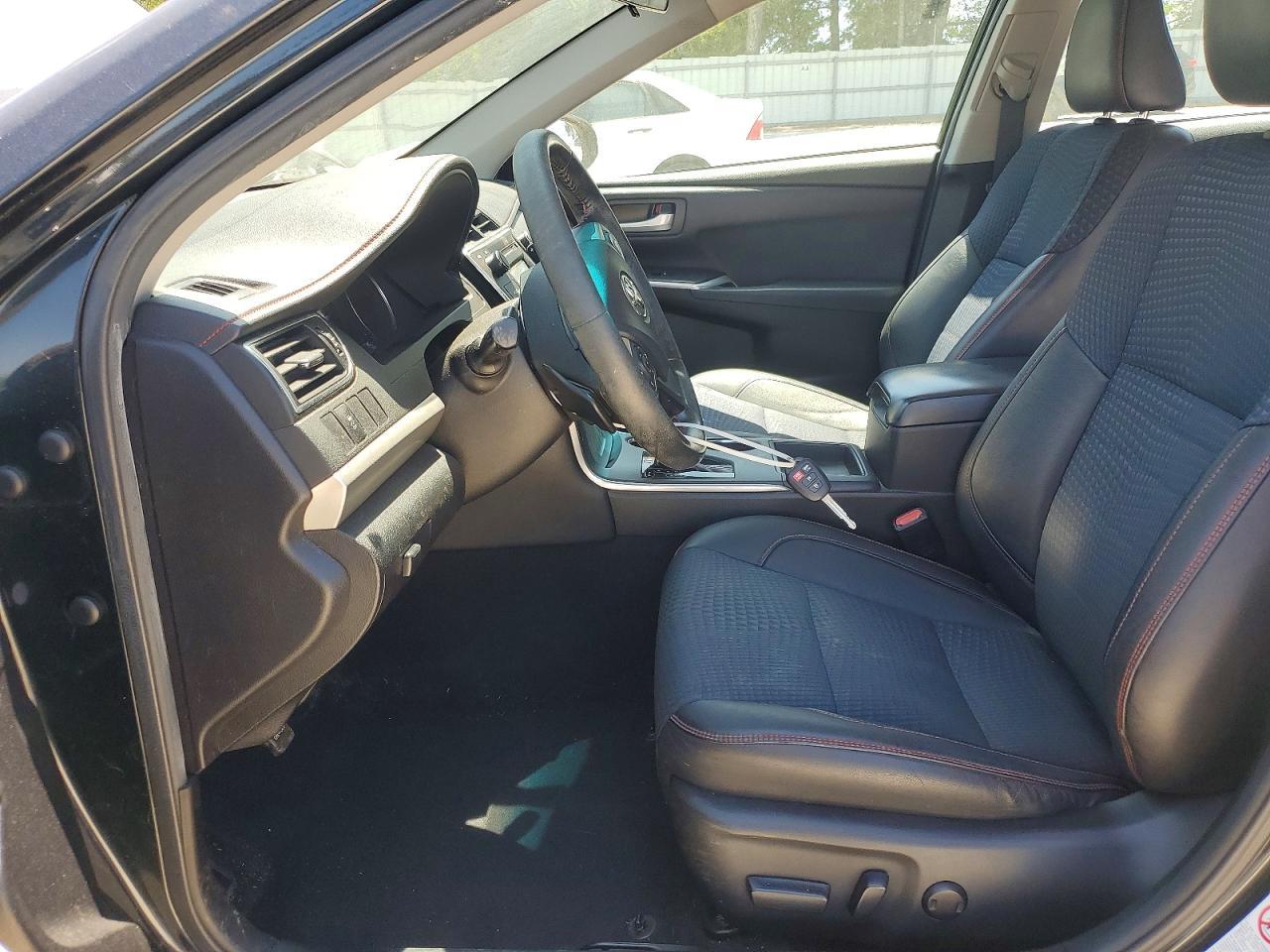 2015 Toyota Camry Se - Фото 7