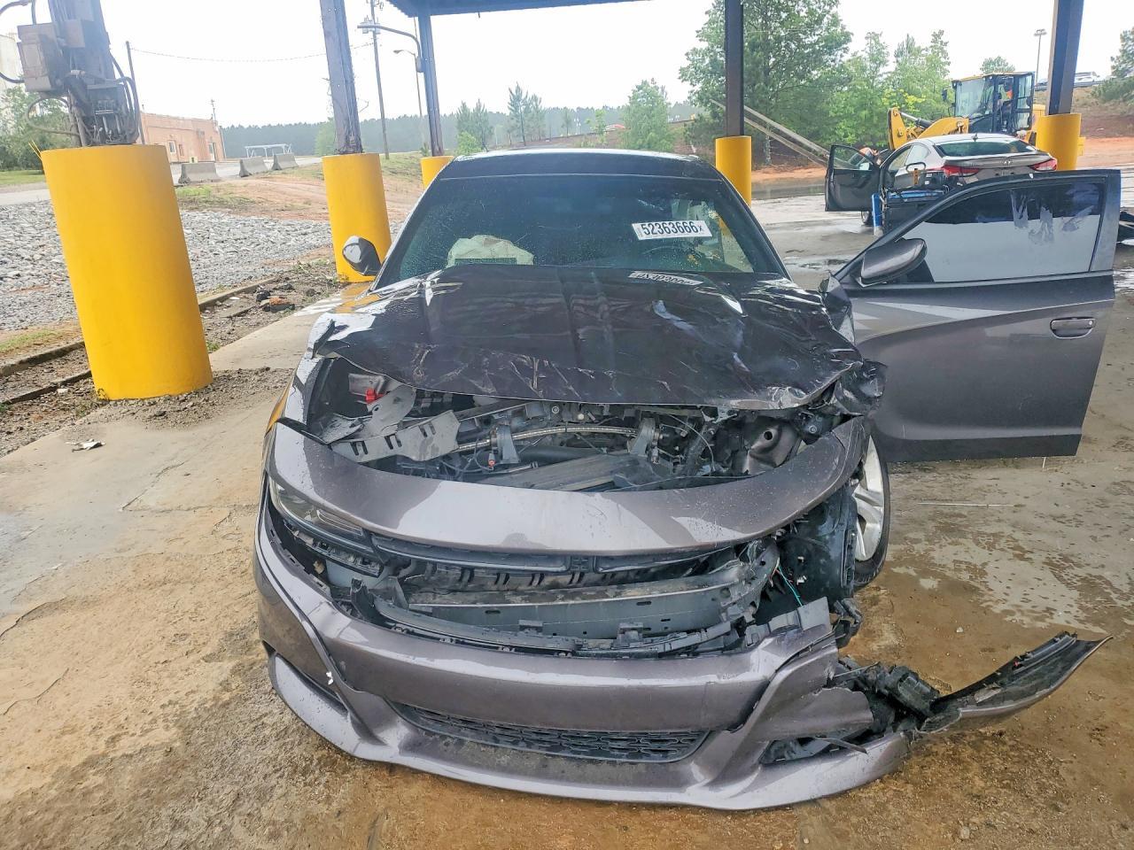 2019 Dodge Charger Sxt - Image 5