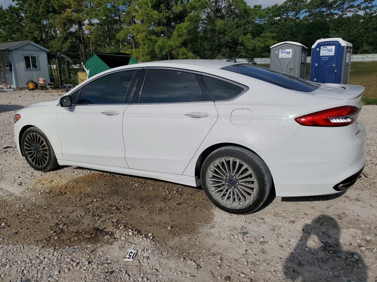 2017 Ford Fusion Titanium - Image 2