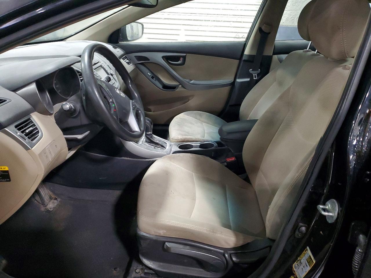 2016 Hyundai Elantra Se - Фото 7