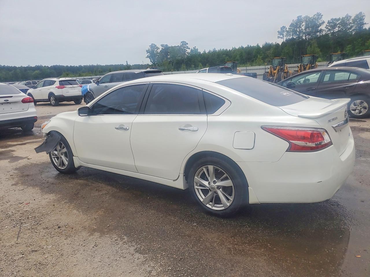 2014 Nissan Altima 2.5 - Фото 2