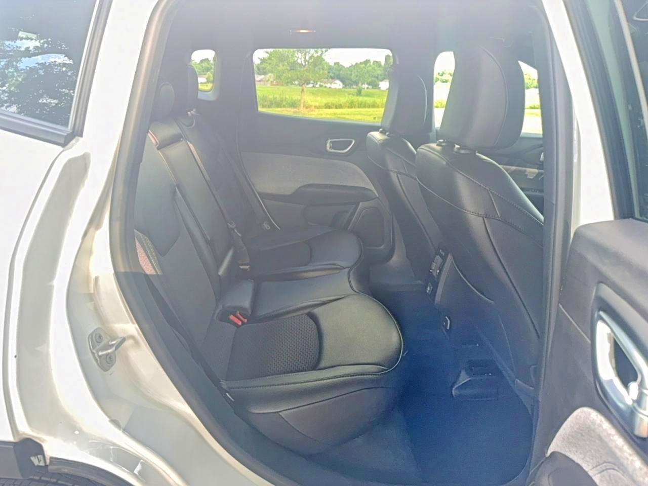 2025 Jeep Compass Latitude - Фото 6