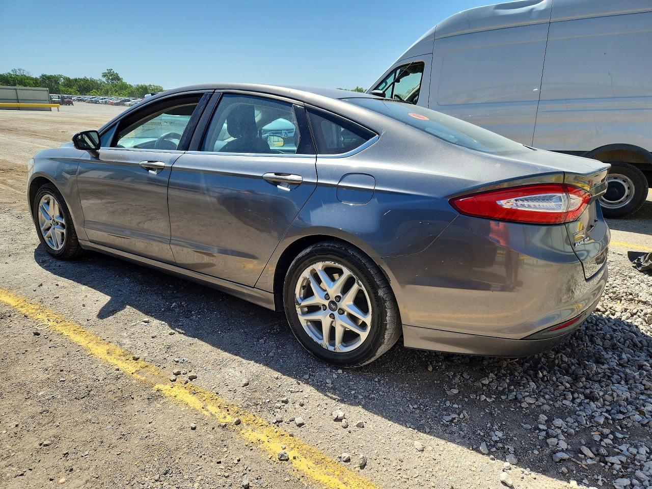2014 Ford Fusion Se - Фото 2
