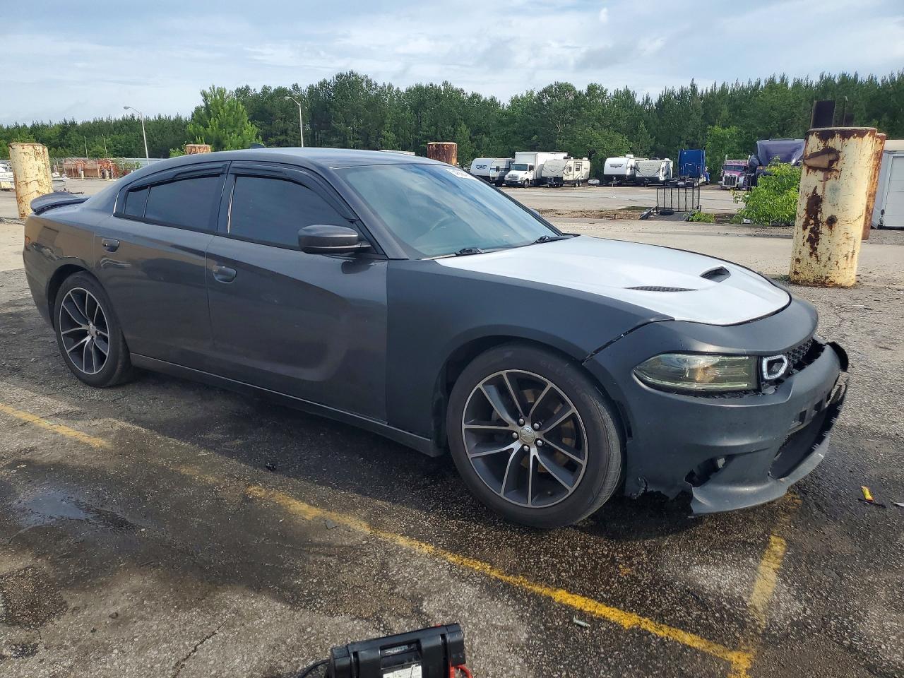 2015 Dodge Charger R - Фото 4