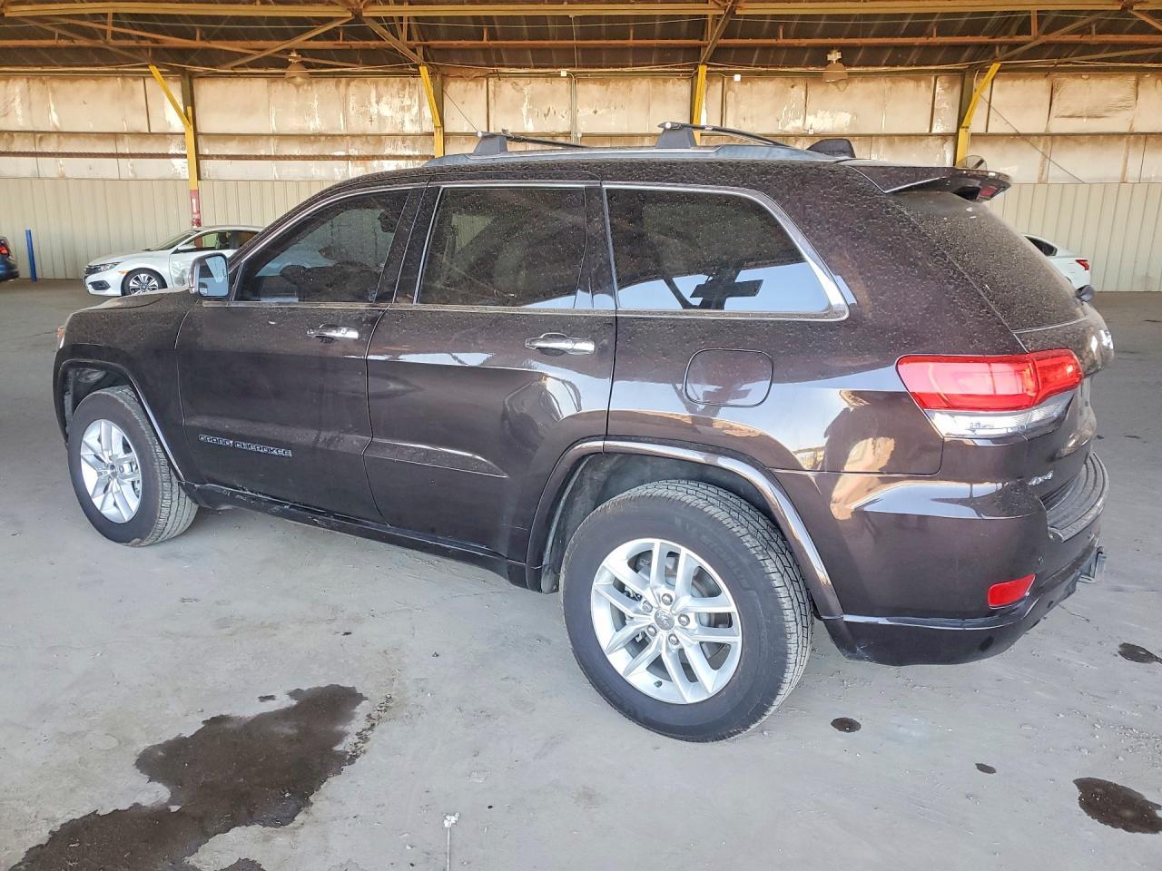 2017 Jeep Grand Cherokee Overland - Фото 2