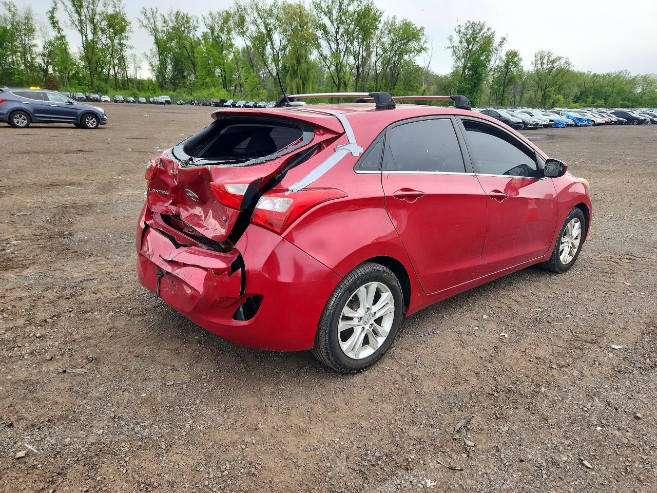 2014 Hyundai Elantra Gt Base - Фото 3