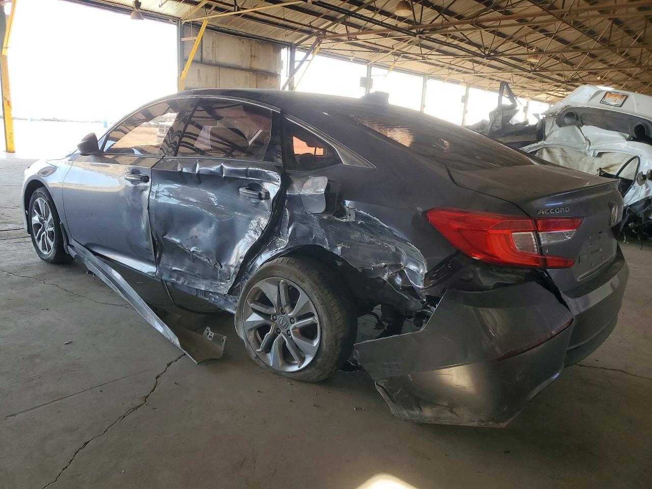 2019 Honda Accord Lx - Фото 2