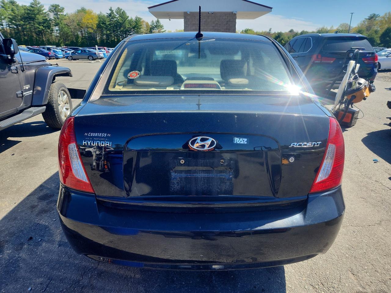 2011 Hyundai Accent Gls - Фото 6