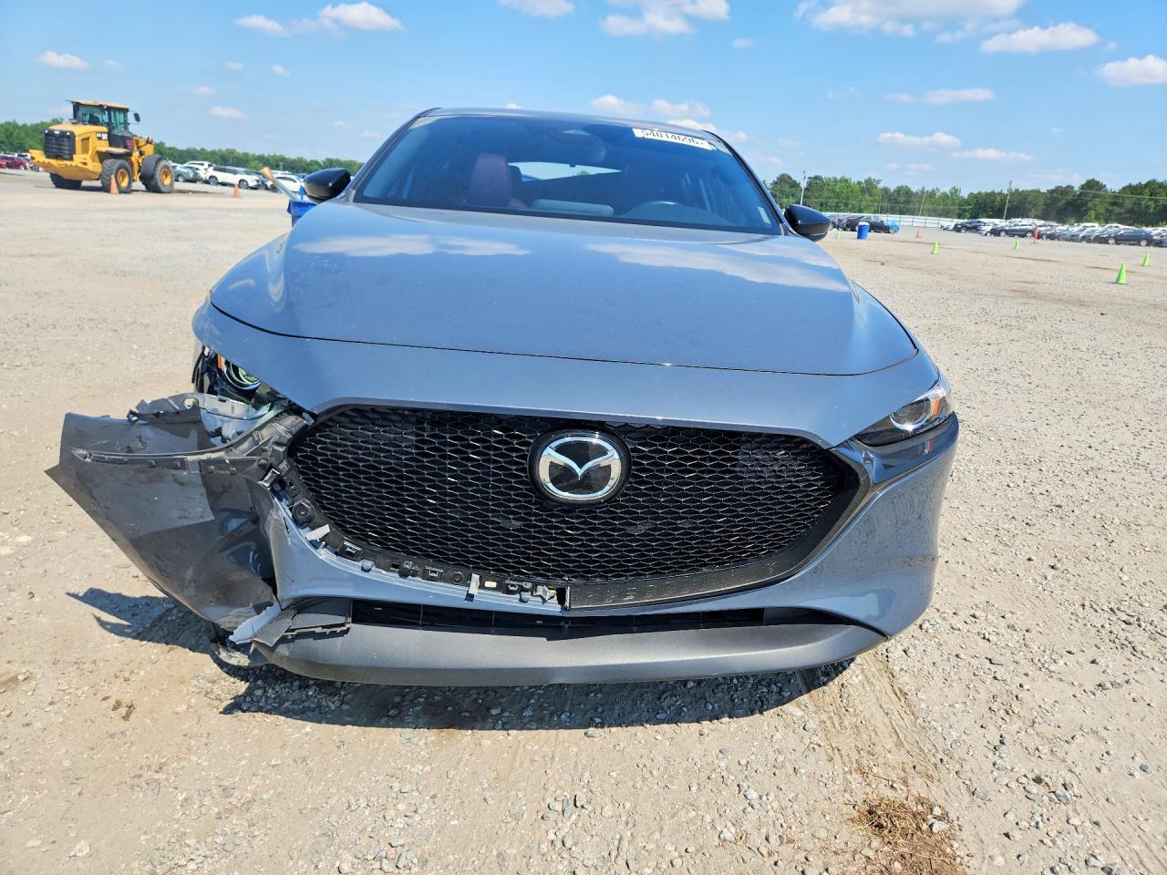 2025 Mazda 3 Preferred - Image 5