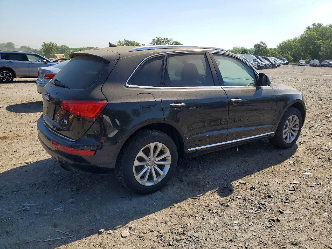 2015 Audi Q5 Premium - Image 3