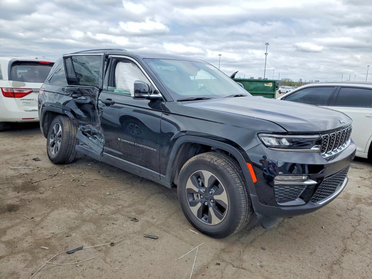 2025 Jeep Grand Cherokee 4Xe - Фото 4