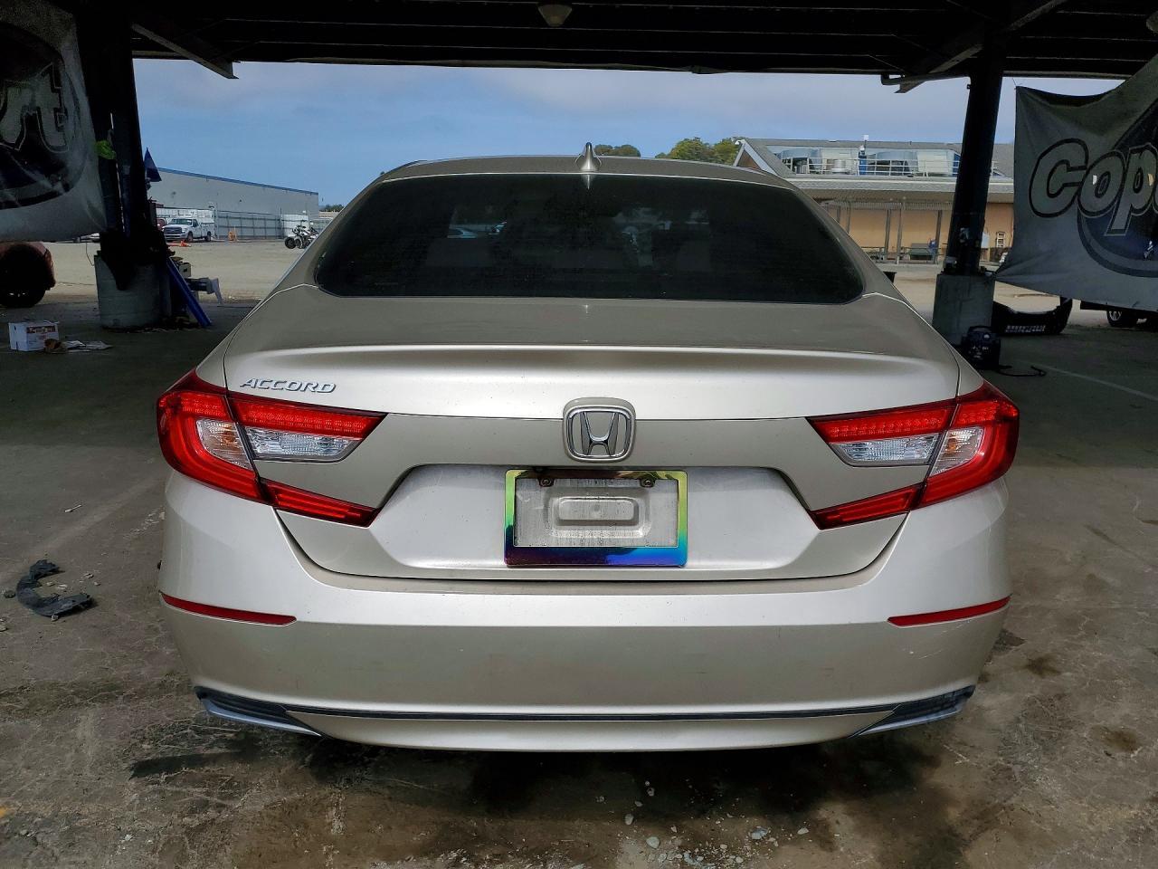 2018 Honda Accord Lx - Фото 6