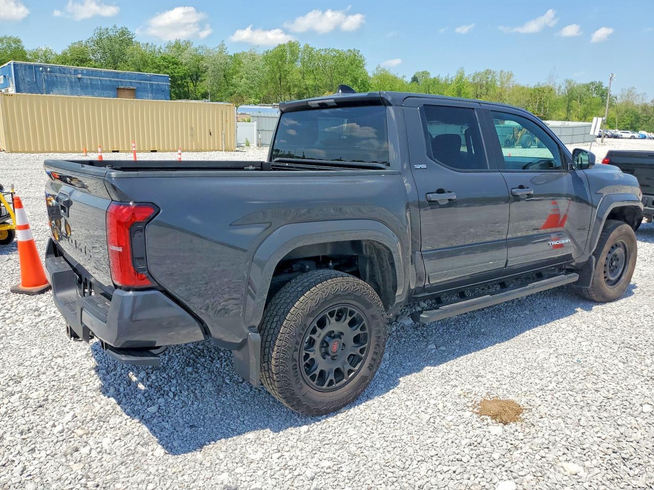 2026 Toyota Tacoma Sr5 - Фото 3