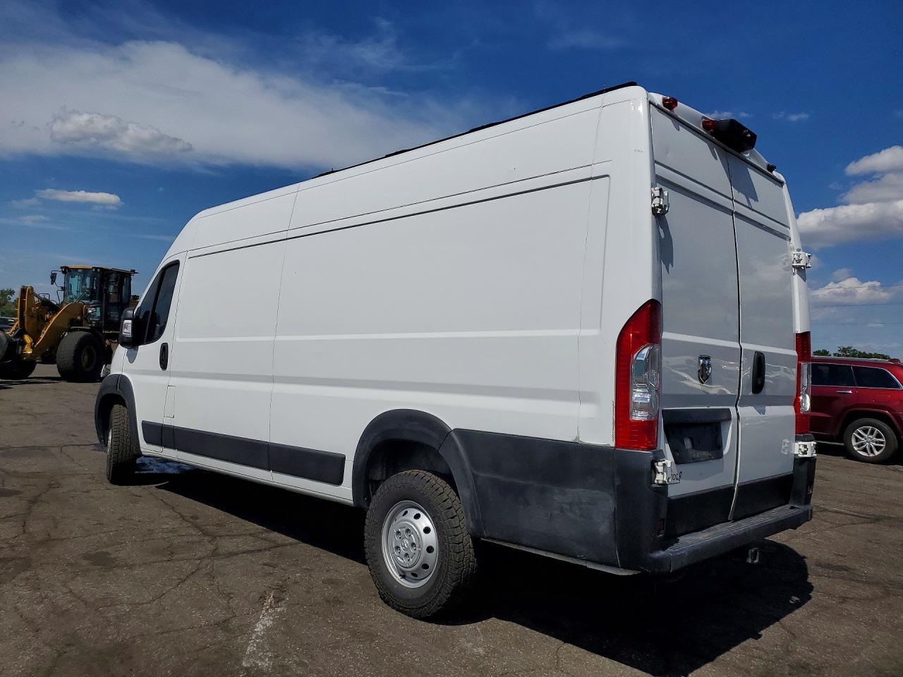 2021 Ram Promaster 3500 Delivery Van - Фото 2