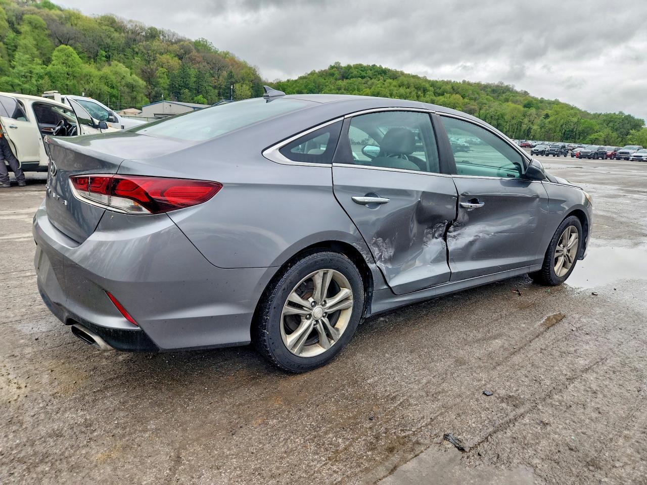 2018 Hyundai Sonata Sel - Фото 3