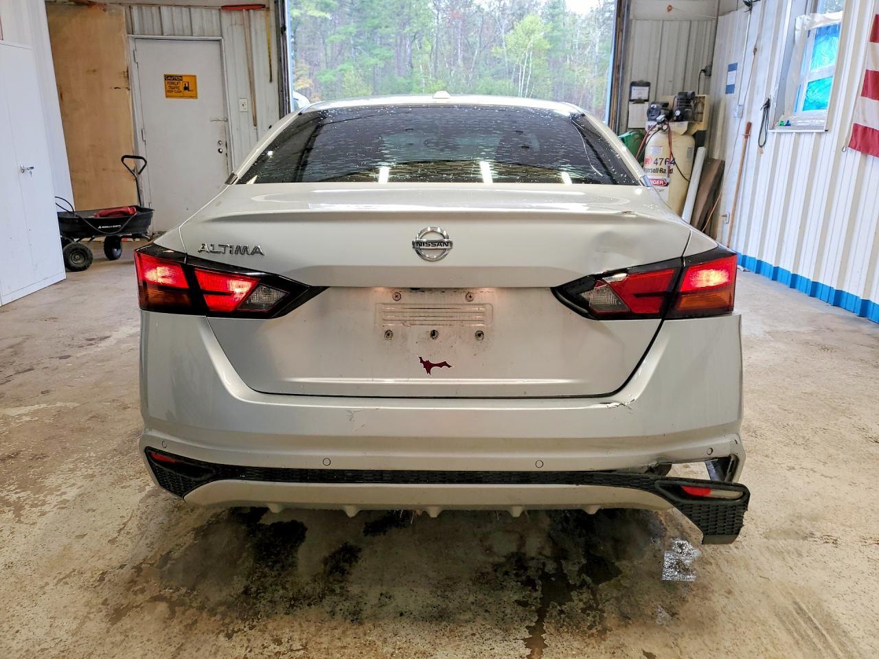 2020 Nissan Altima S - Фото 6