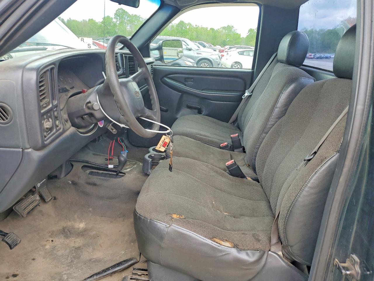 2001 Chevrolet Silverado K2500 Heavy Duty - Image 7