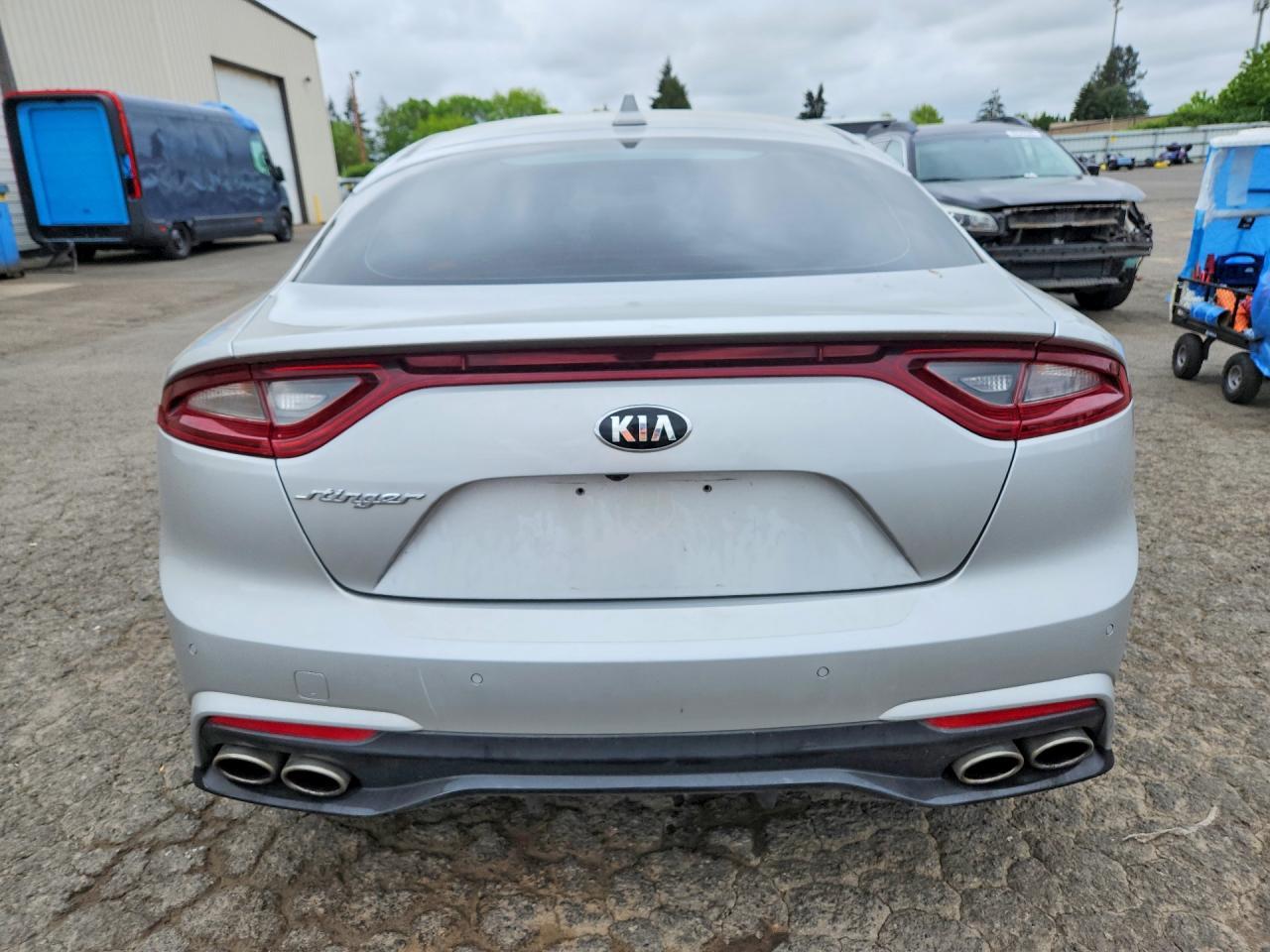 2018 Kia Stinger Base - Фото 6