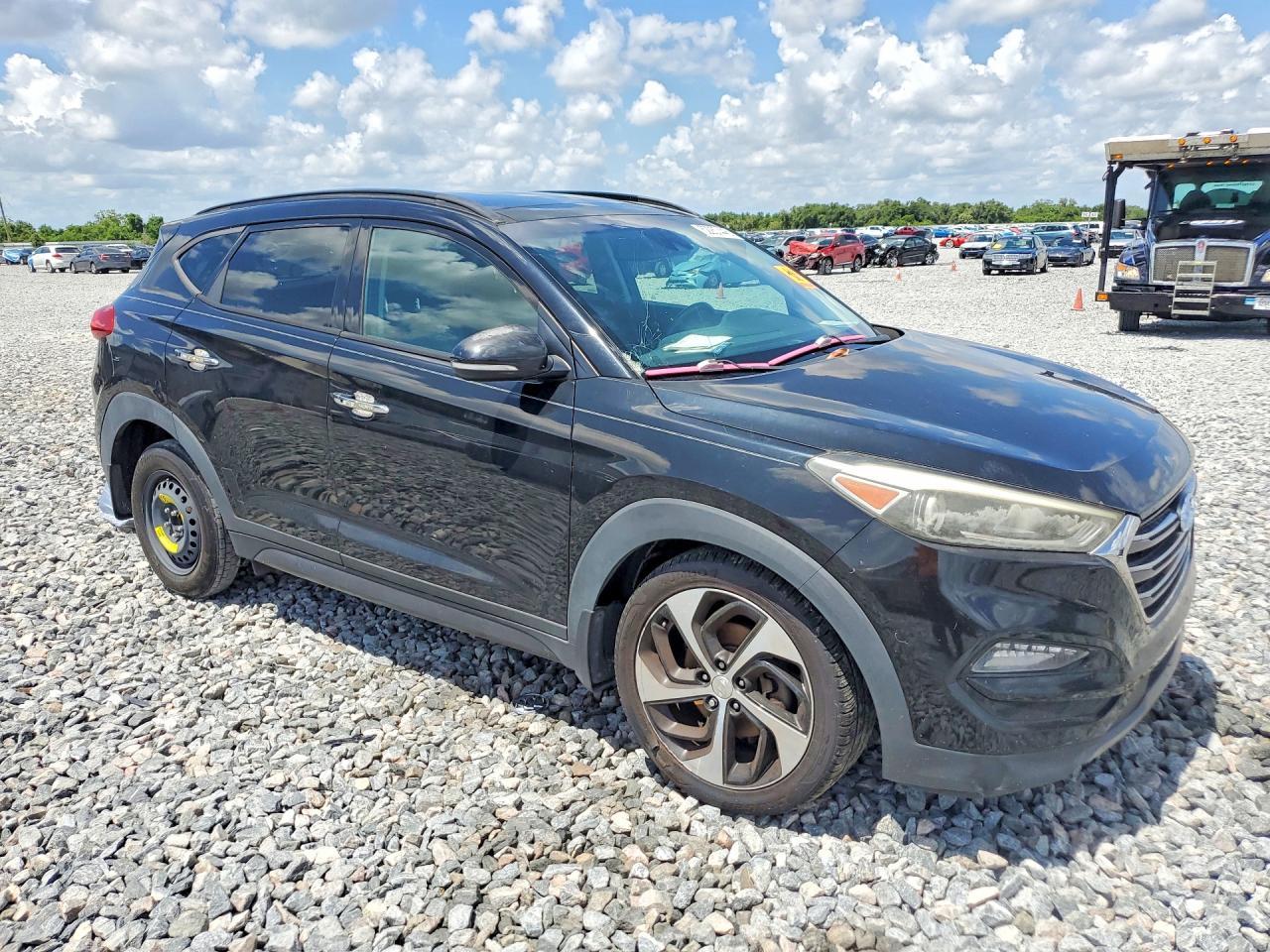 2016 Hyundai Tucson Limited - Image 4