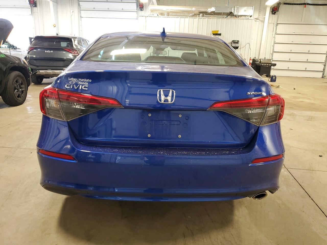 2022 Honda Civic Sport - Image 6
