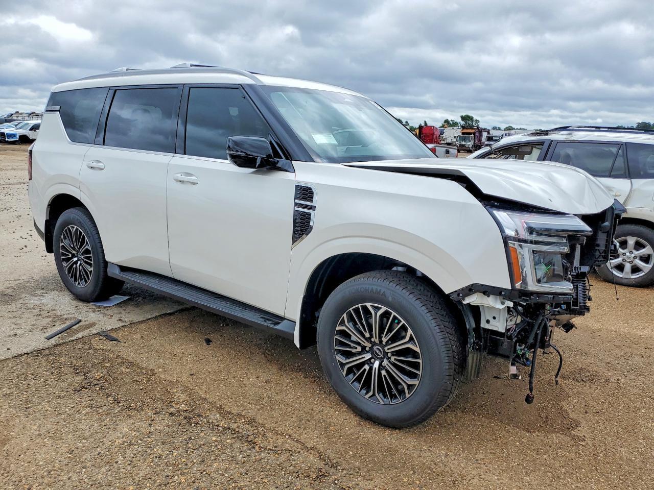 2026 Nissan Armada Platinum - Фото 4