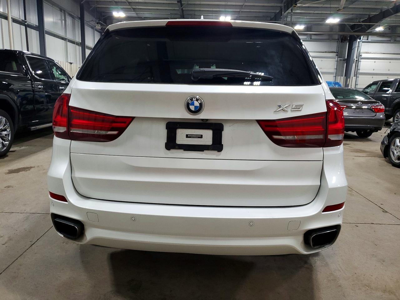 2017 BMW X5 xDrive35I - Фото 6