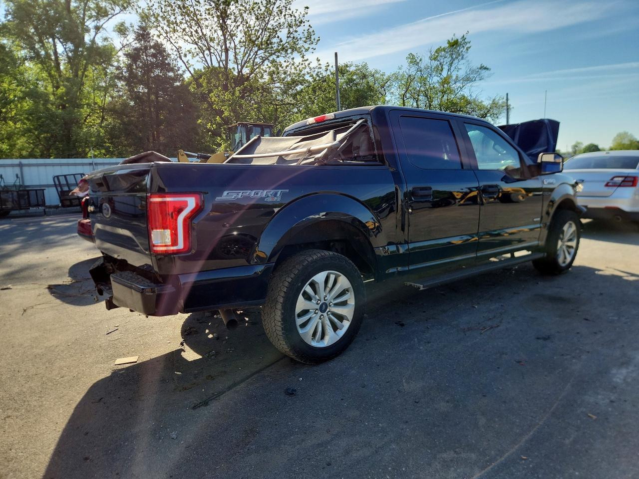 2016 Ford F150 Supercrew - Фото 3