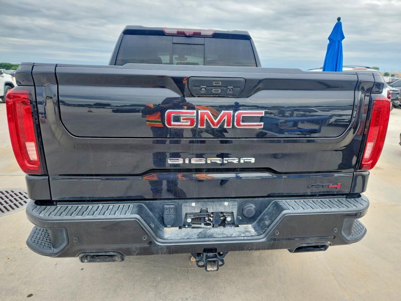 2020 GMC Sierra K1500 At4 - Фото 6