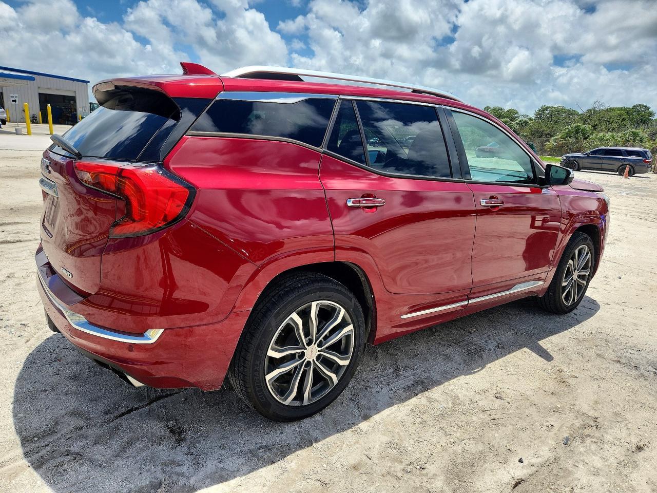 2018 GMC Terrain Denali - Фото 3