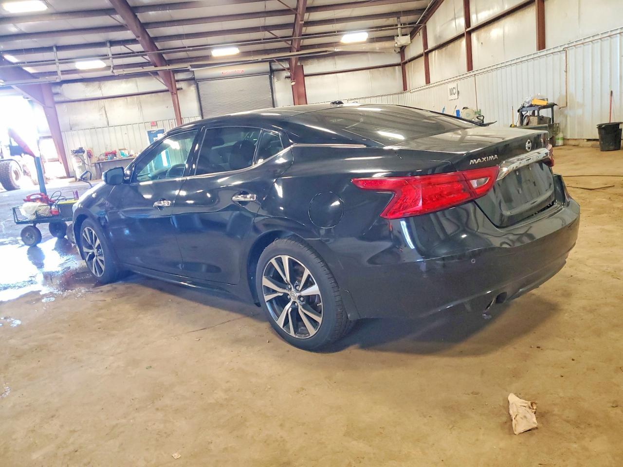 2016 Nissan Maxima 3.5 S - Image 2