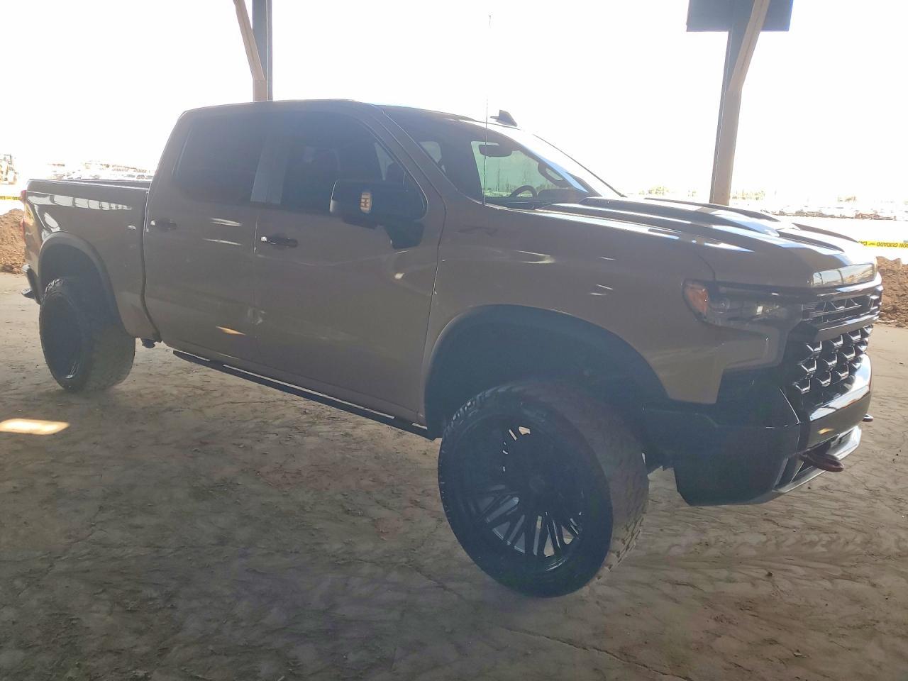 2022 Chevrolet Silverado K1500 Zr2 - Фото 4