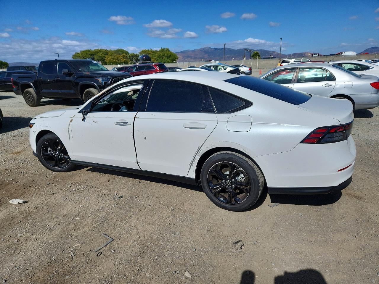 2025 Honda Accord Se - Image 2