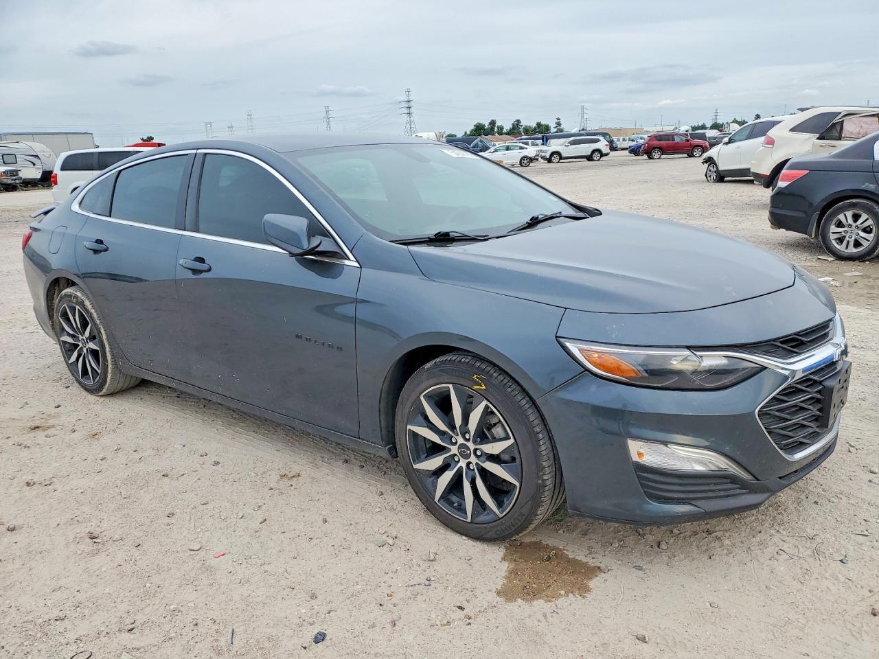 2020 Chevrolet Malibu - Image 4