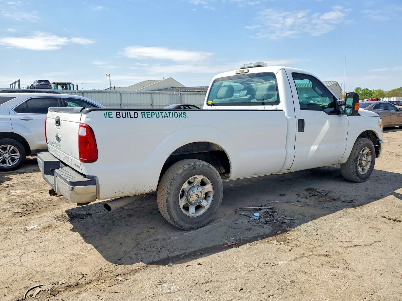 2016 Ford F250 Super Duty - Фото 3