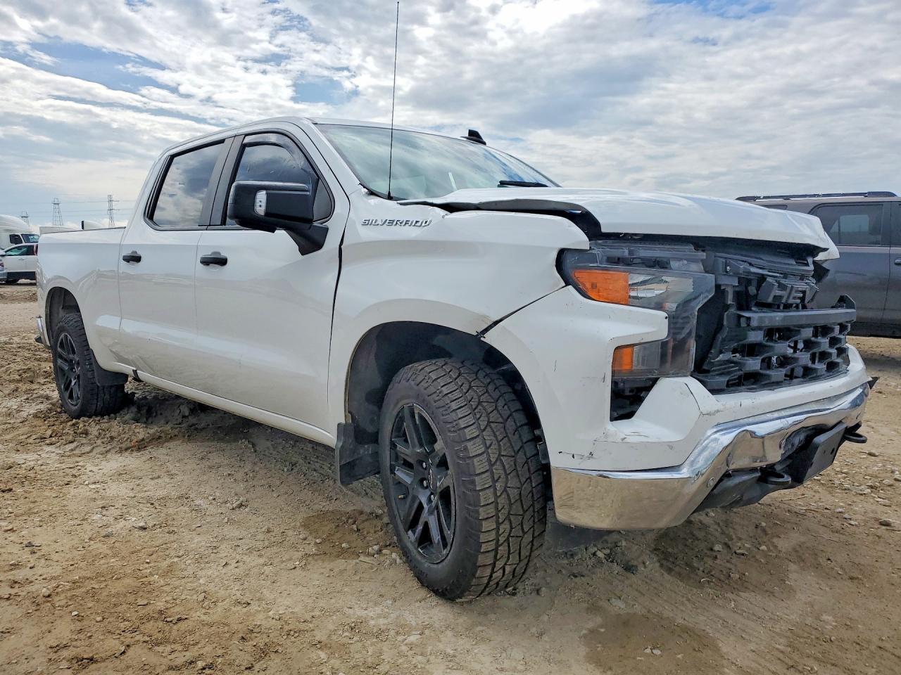 2024 Chevrolet Silverado C1500 - Фото 4