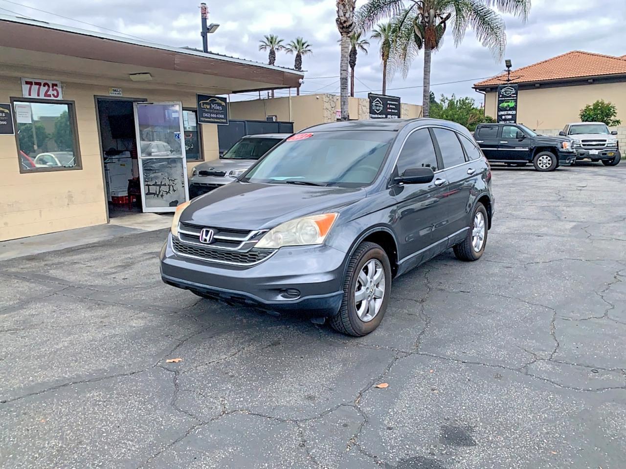 2011 Honda Cr-V Lx - Image 2
