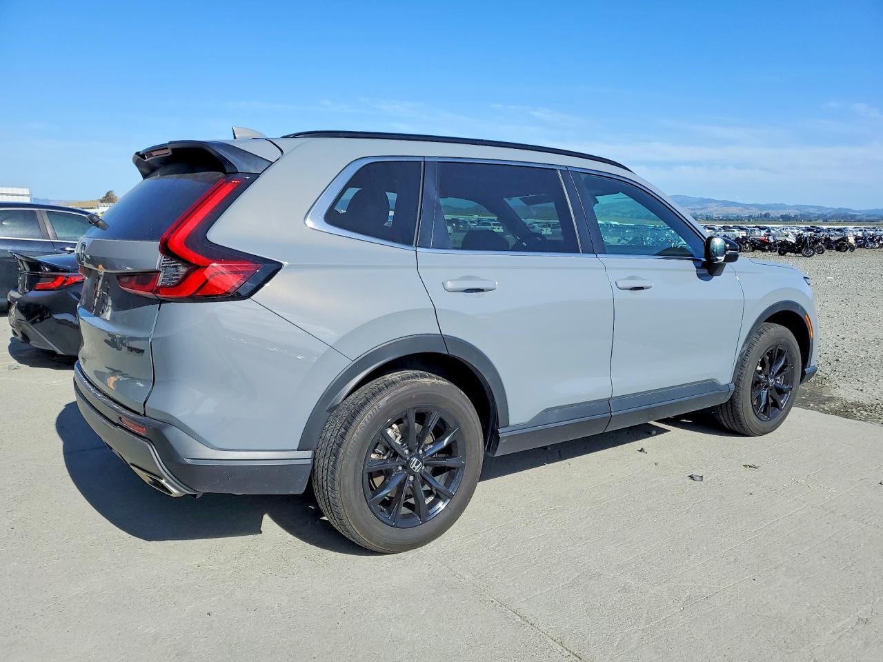 2024 Honda Cr-V Sport - Image 3