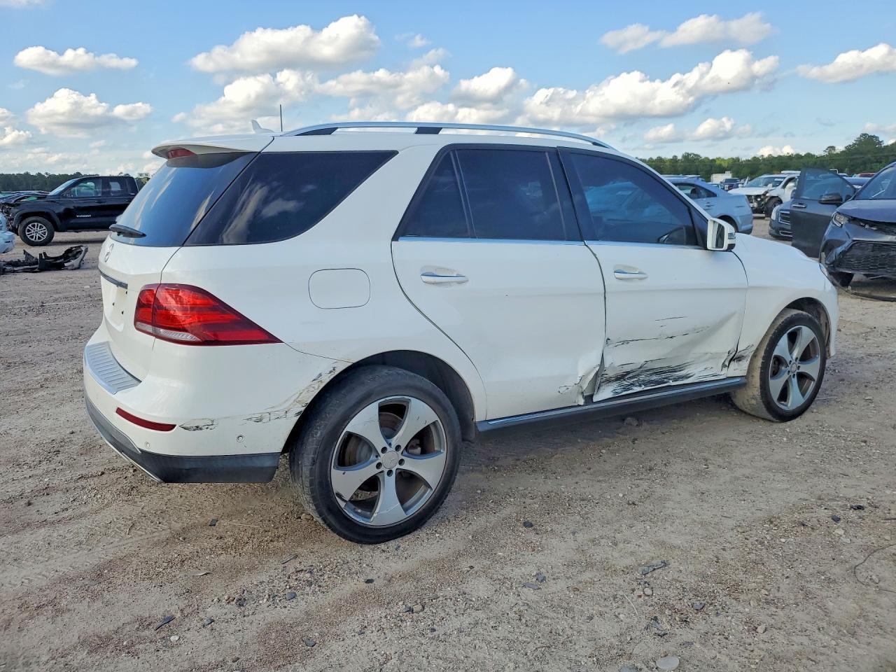 2016 Mercedes-Benz Gle 350 - Image 3