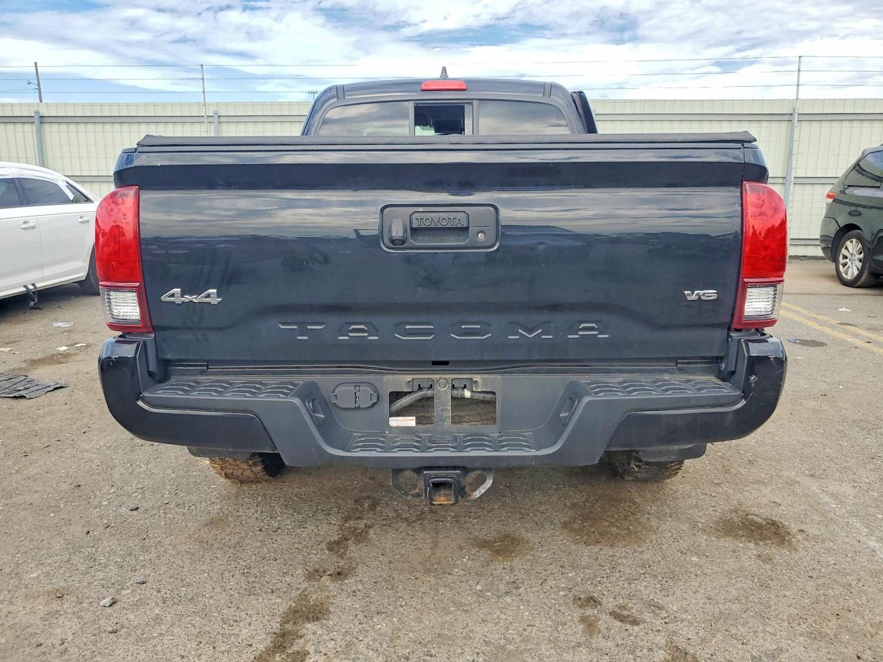 2022 Toyota Tacoma Sr5 V6 - Image 6
