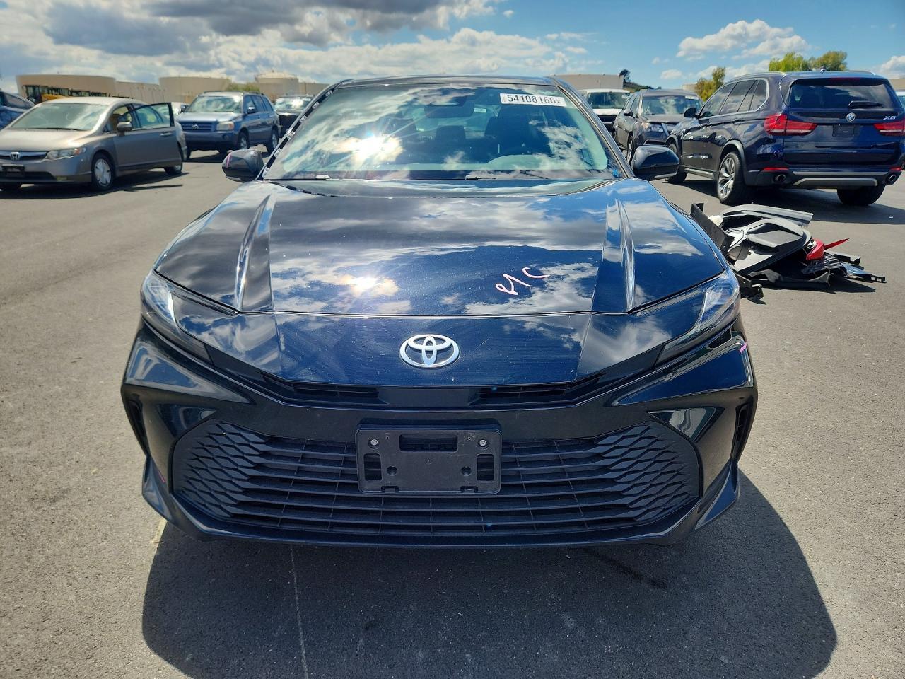 2025 Toyota Camry Le - Фото 5