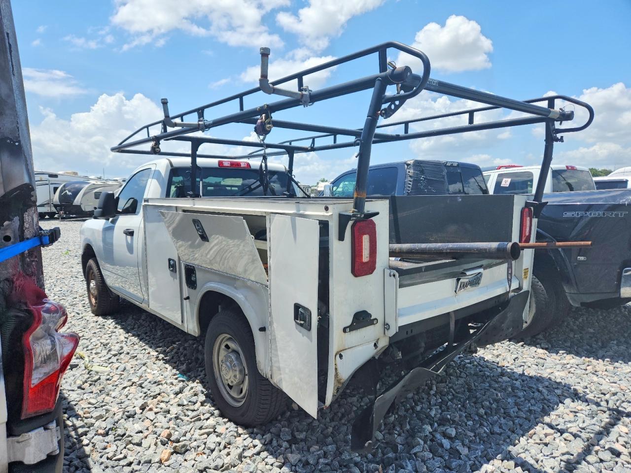 2023 Ram 2500 Tradesman - Image 3