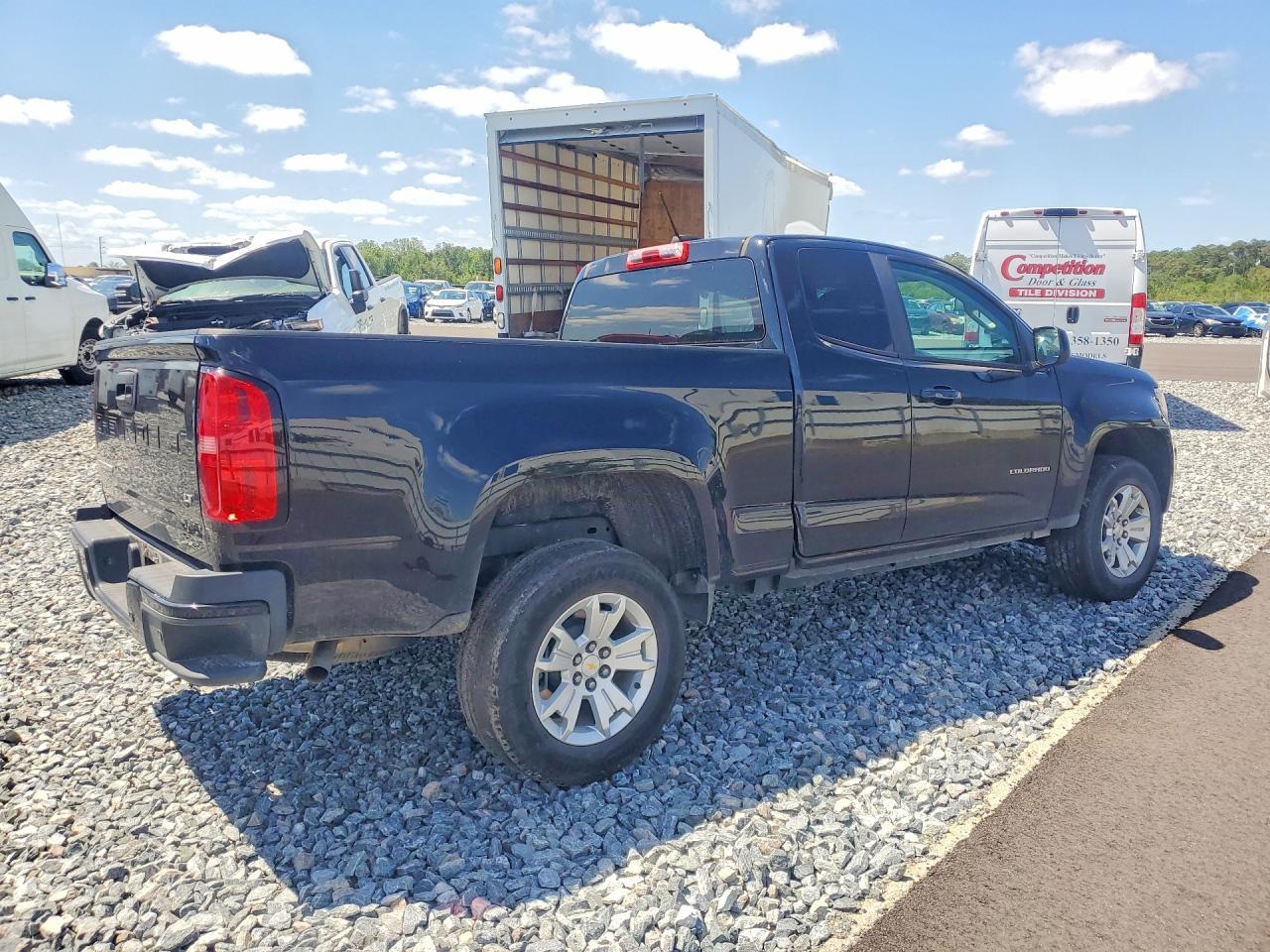 2022 Chevrolet Colorado Lt - Image 3