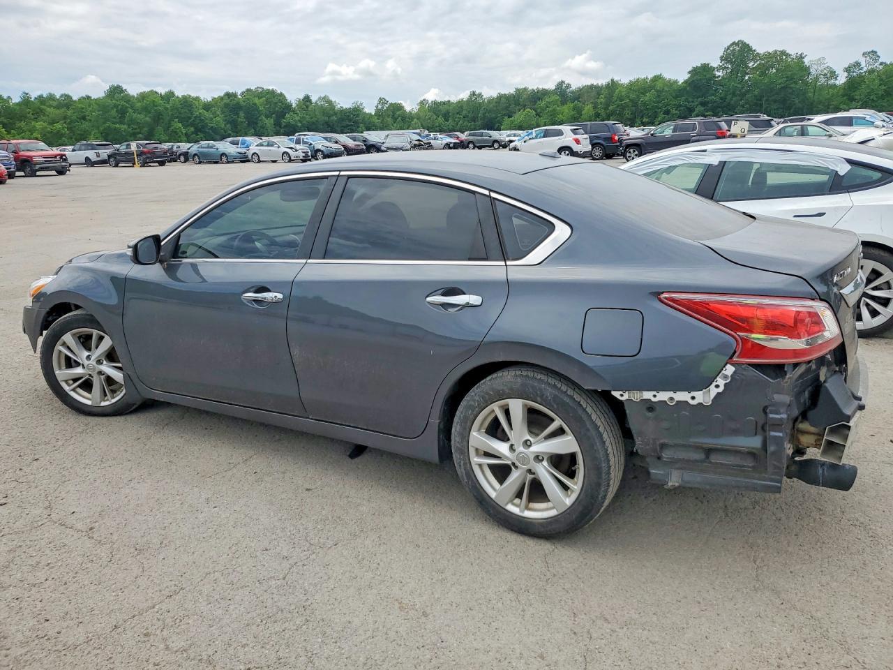 2013 Nissan Altima 2.5 - Фото 2